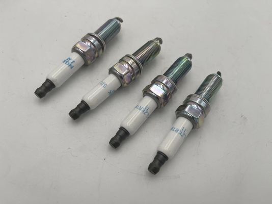 De standaard vonkstop OEM 18849-11070 1184911070 voor CERATO 04 2004-2006 Stempelen
