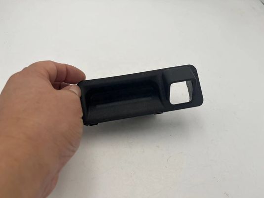 OE NO. 81260-C5010 Kofferbakknopgrijp voor 2015-2018 Sorento All Terrain